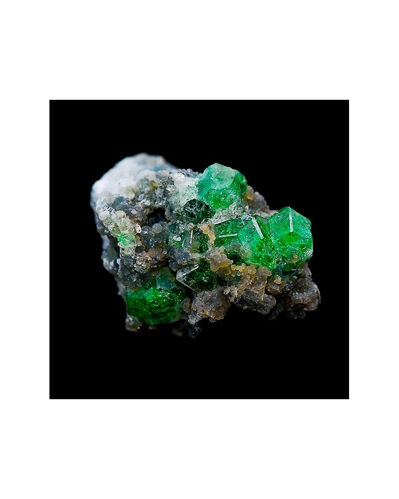 Green Garnet (Grenat Vert)