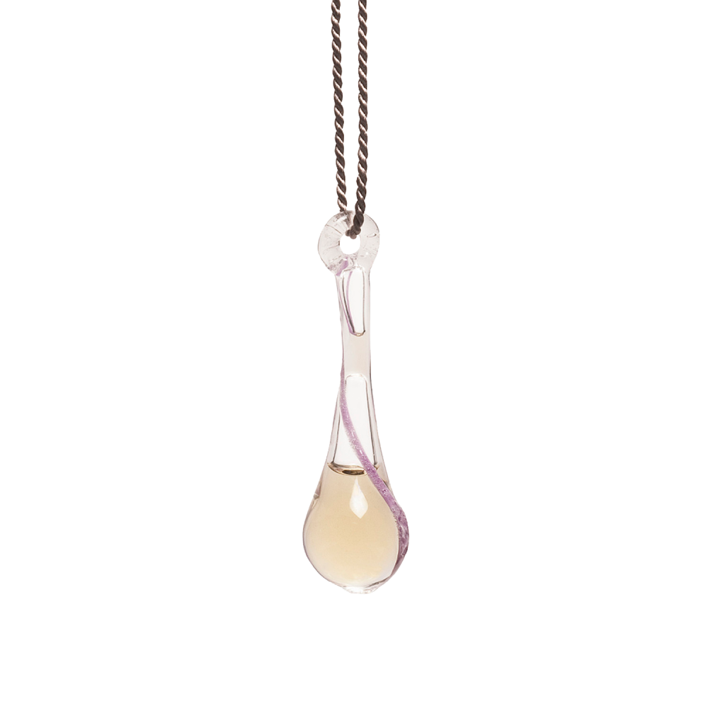 Isis Essence pendant